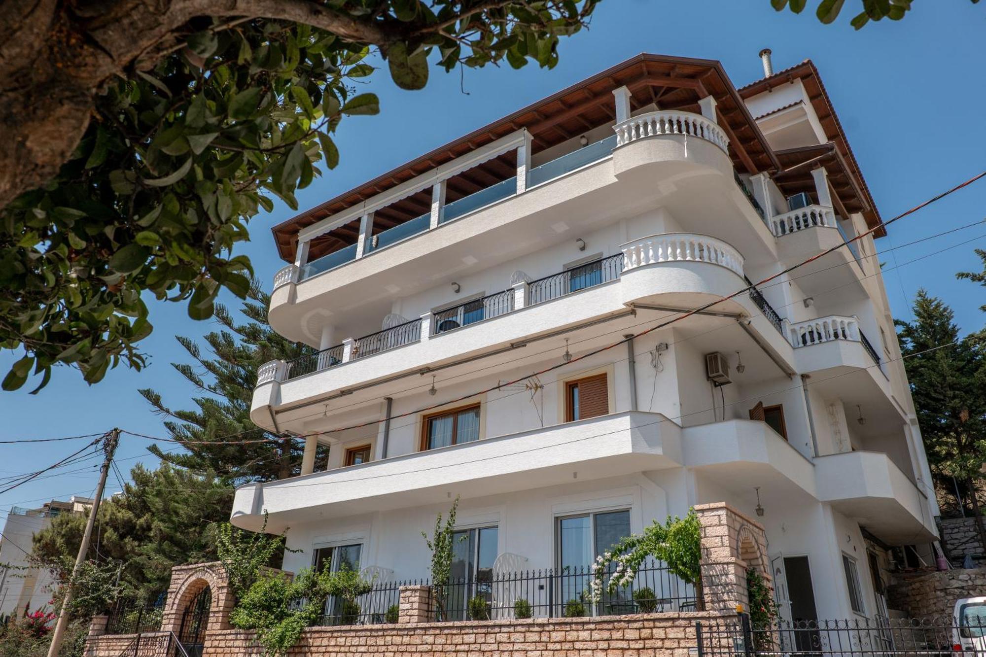 Kamara Rooms Sarandë Esterno foto