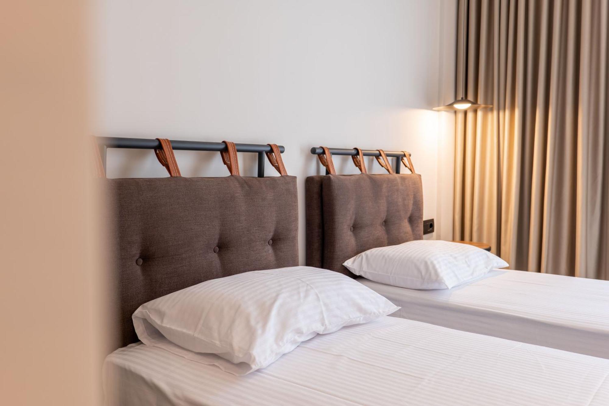 Kamara Rooms Sarandë Esterno foto